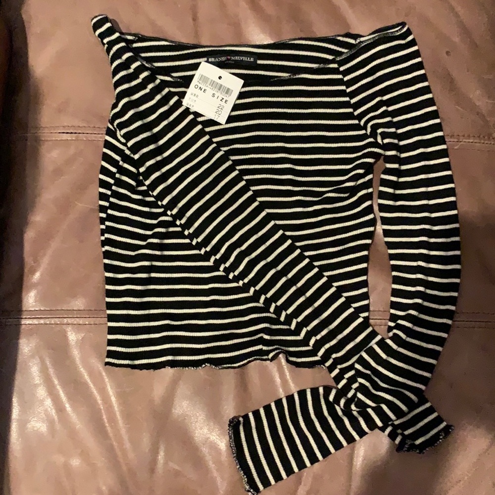 NWT Brandy Melville Top